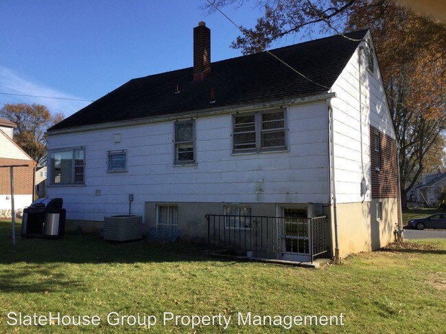 Foto del edificio - 3 br, 1.5 bath House - 511 Grill Ave