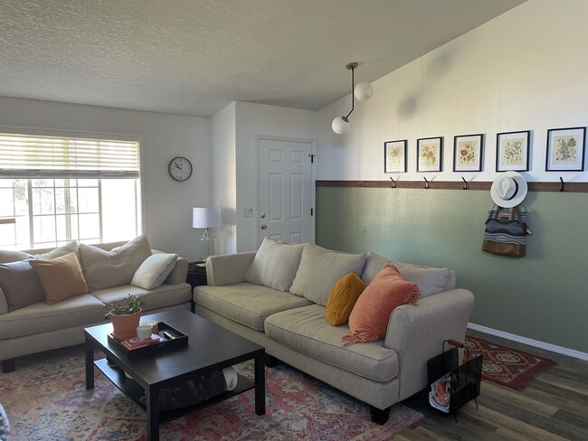 Building Photo - 16038 SW Springtooth Ln