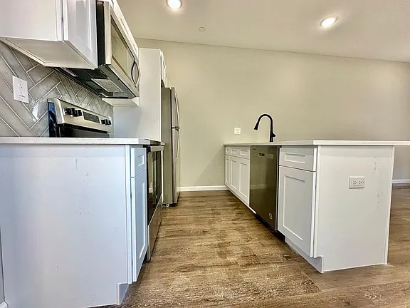 Building Photo - 1230 N Marshall St