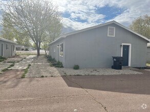 Building Photo - 610 S 200 E