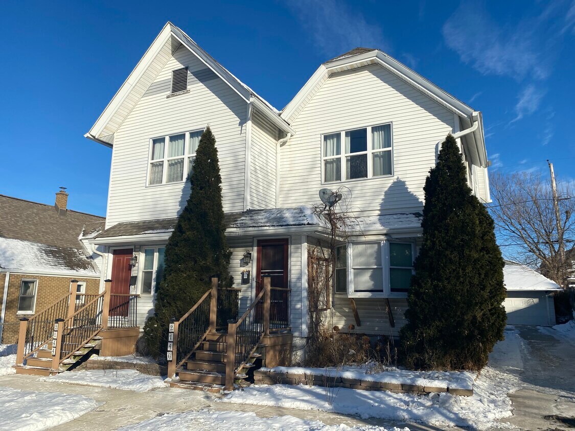 Foto principal - Stunning 4br 2ba in the Heart of Bayview !