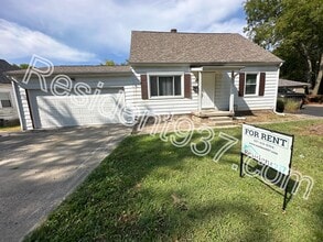 Building Photo - 613 Allenwood Ct