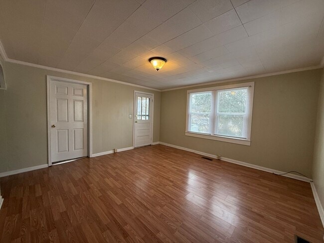 Foto del edificio - 3 Bedroom 1 Bathroom Home in Greeneville, TN