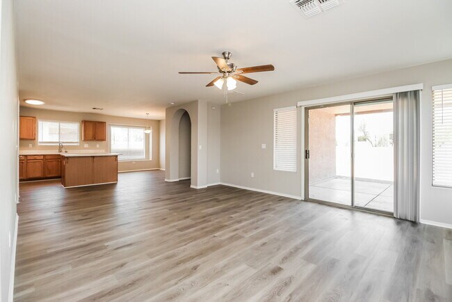Building Photo - 7479 S Brackenbury Dr