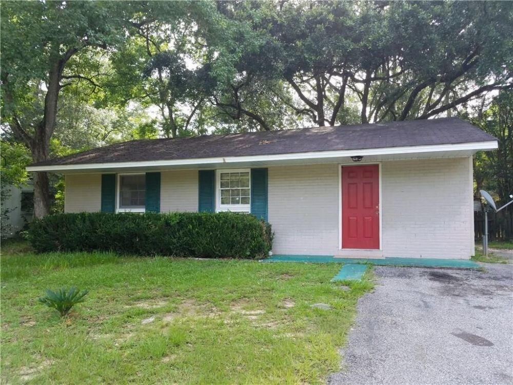Primary Photo - 1166 Athey Rd