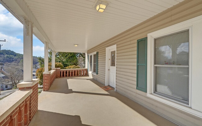 Foto del edificio - 113 Prospect St