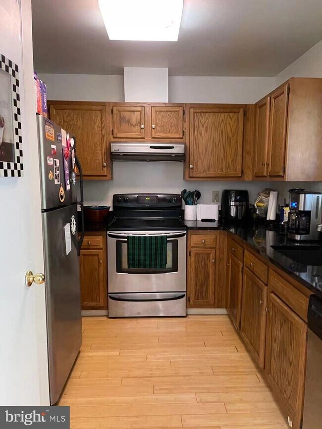 Foto del edificio - 87 William Patterson Ct