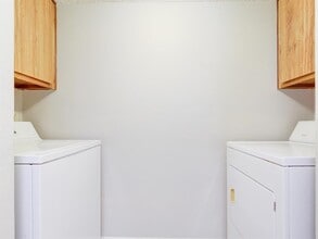 Building Photo - 1900 Bay Area Blvd