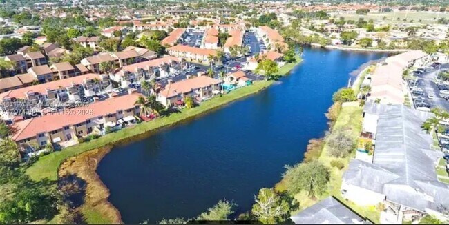 Foto del edificio - 6466 SW 130th Pl