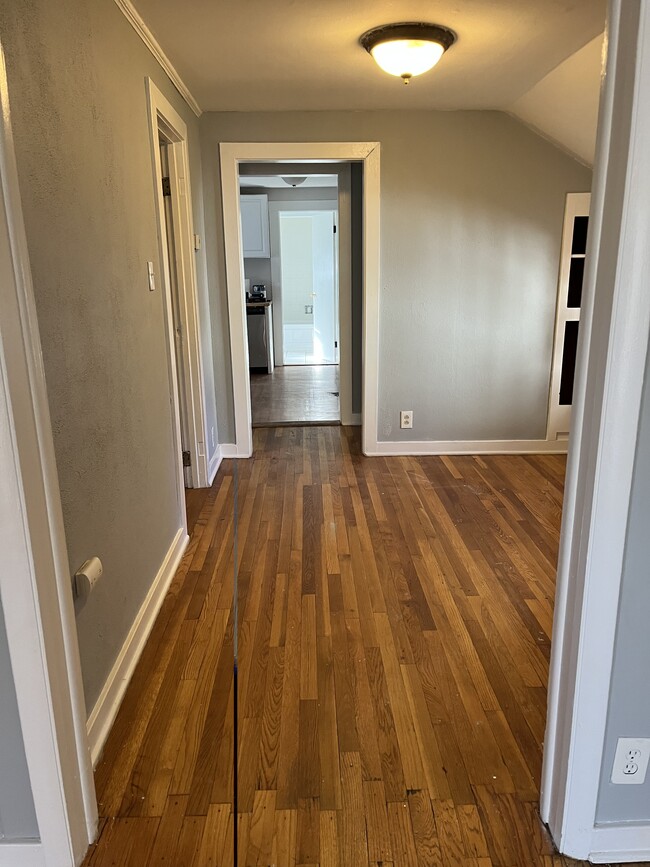 Building Photo - 1293 2nd Ave