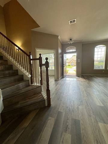 Building Photo - 10917 Tree Shadow Ln