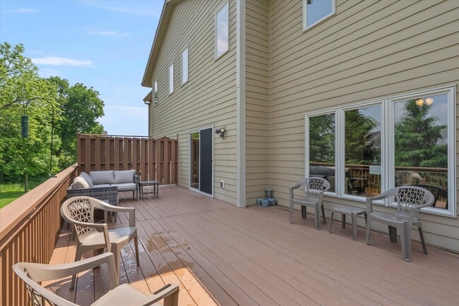 Fabulous rear deck - 407 Century Oak Dr
