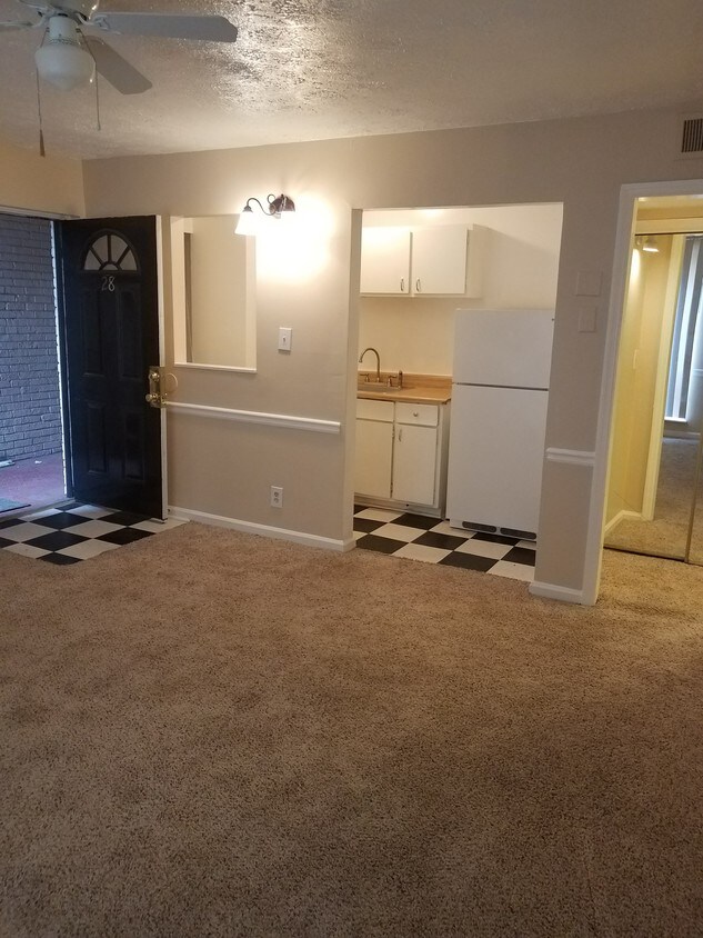 Foto principal - 1122 Crescent Ave NE