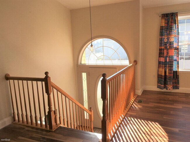 Foto del edificio - 4 br, 3 bath House - 7980 Solley Rd Unit A