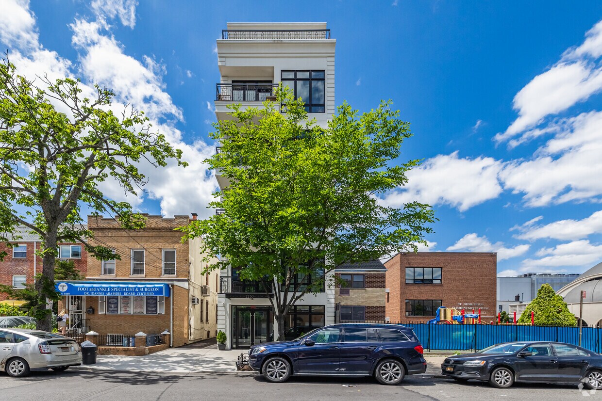 Building Photo - 22-50 33rd St