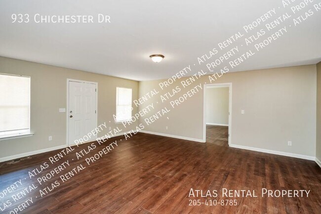 Foto del edificio - 933 Chichester Dr