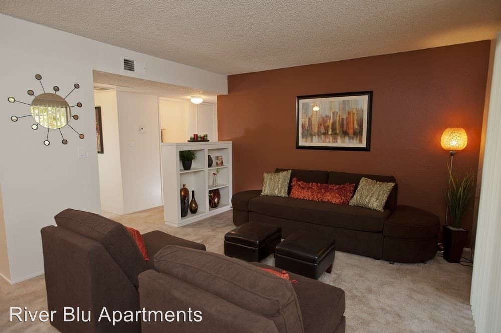 Primary Photo - 8795-8795 La Riviera Dr