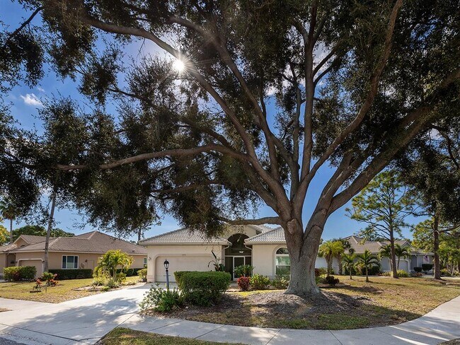 Foto del edificio - 2319 Falcon Trace Ln