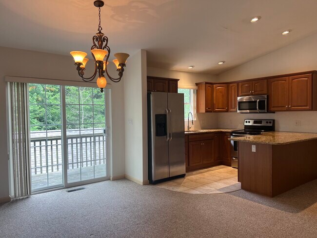 Building Photo - 67 Tiara Ct
