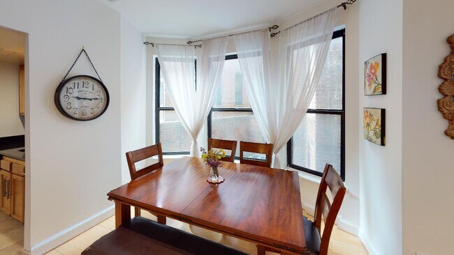 Foto del edificio - 1115 12th St NW