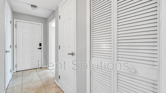 Foto del edificio - 3275 Haviland Ct