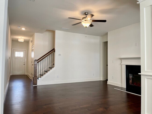 Building Photo - 203 Auburn Crossing Dr