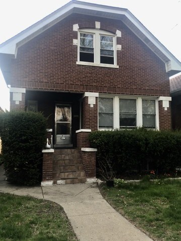 Foto principal - 5030 W Oakdale Ave