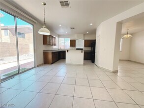 Building Photo - 6839 Scarlet Flax St