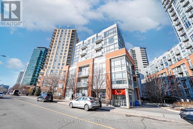 Building Photo - 170-170 Sudbury St