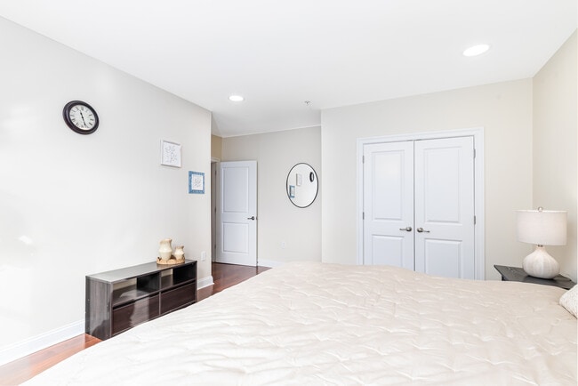 Foto del edificio - 4 Harvest Dr