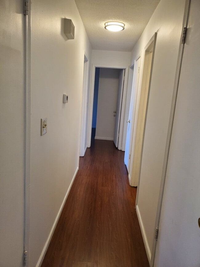 Foto del edificio - 4820 England St