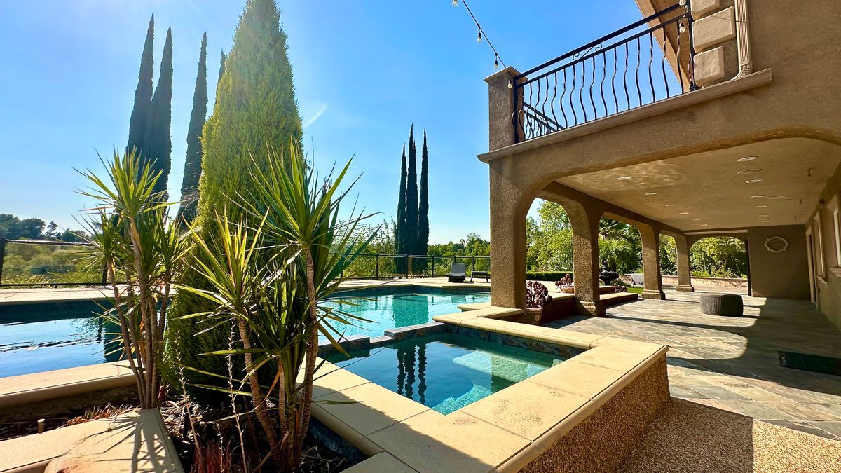Foto principal - 5433 Beeler Ave