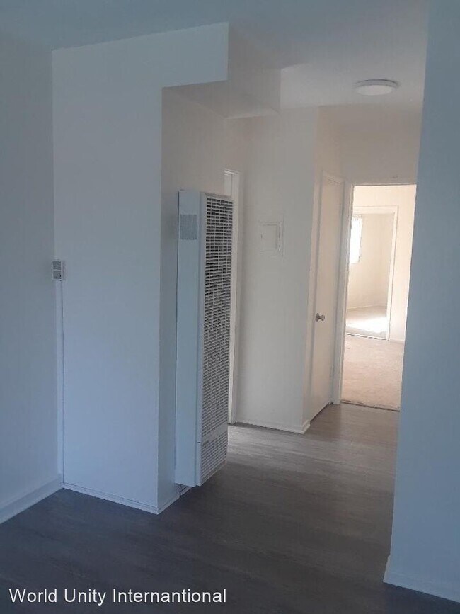Foto del edificio - 3311 Rowena Ave