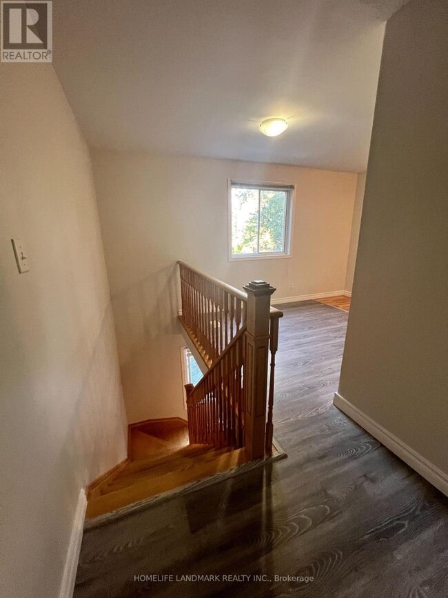 Building Photo - 24 Eldora Ave