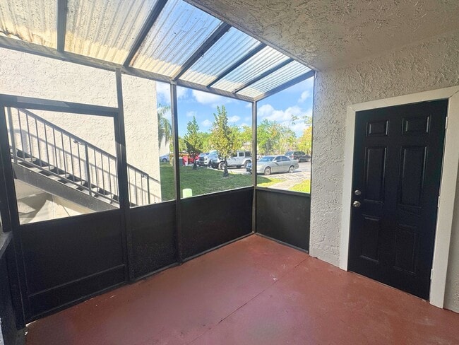 Photo - 4403 Treehouse Ln