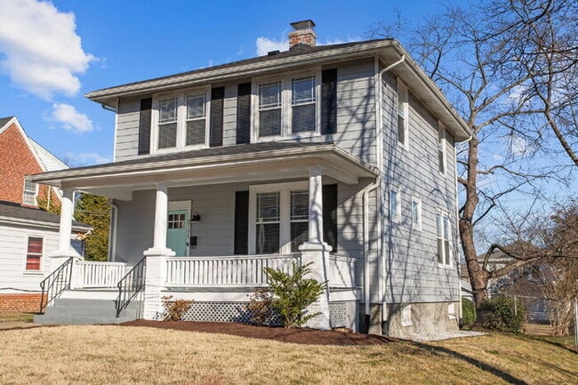 Photo - Updated 1920s Colonial in Northside – 3 Bed, 4 Bath – Available Now – $3,000/mo House