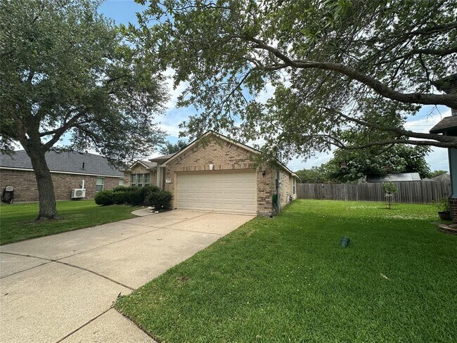 Foto del edificio - 2704 Quail Dove Ln