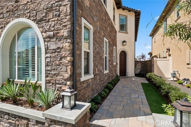 Foto del edificio - 1782 Canyon Oaks Ln