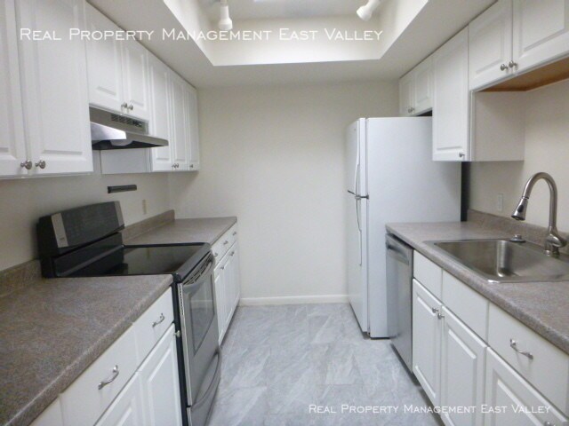 Foto del edificio - 2521 E 6th St
