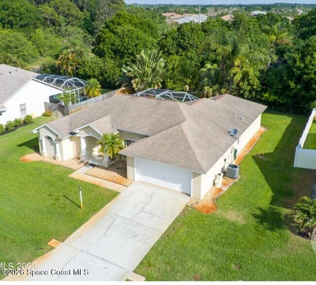 Foto del edificio - 4920 48th Pl