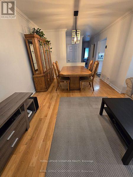 Photo du bâtiment - 1228 Canvey Crescent