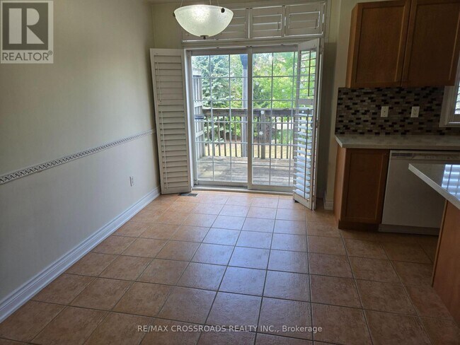 Photo du bâtiment - 10 Post Oak Dr