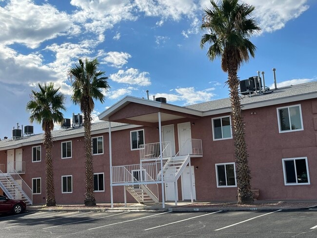 Foto del edificio - 591 Bartlett Dr