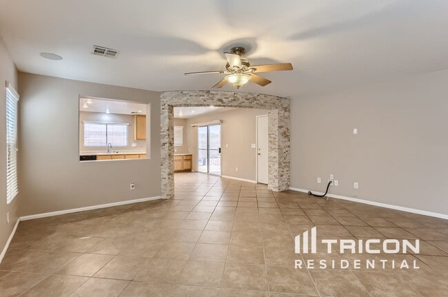 Building Photo - 8383 Golden Amber St