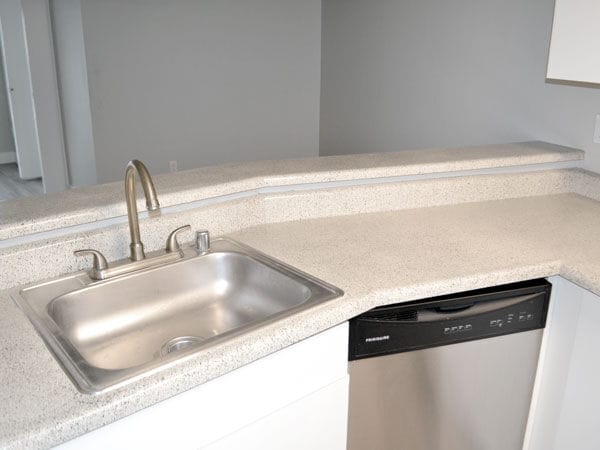 Interior Photo - Elliott Pointe