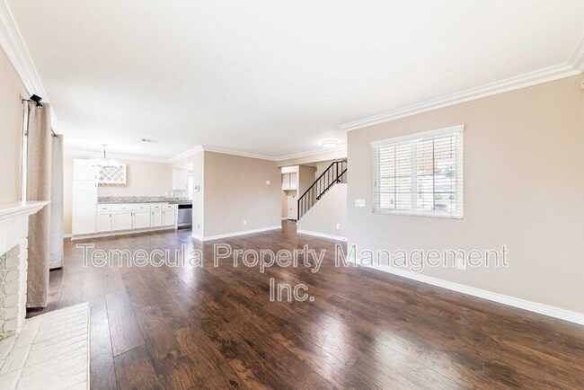 Building Photo - 249 Flicker Way