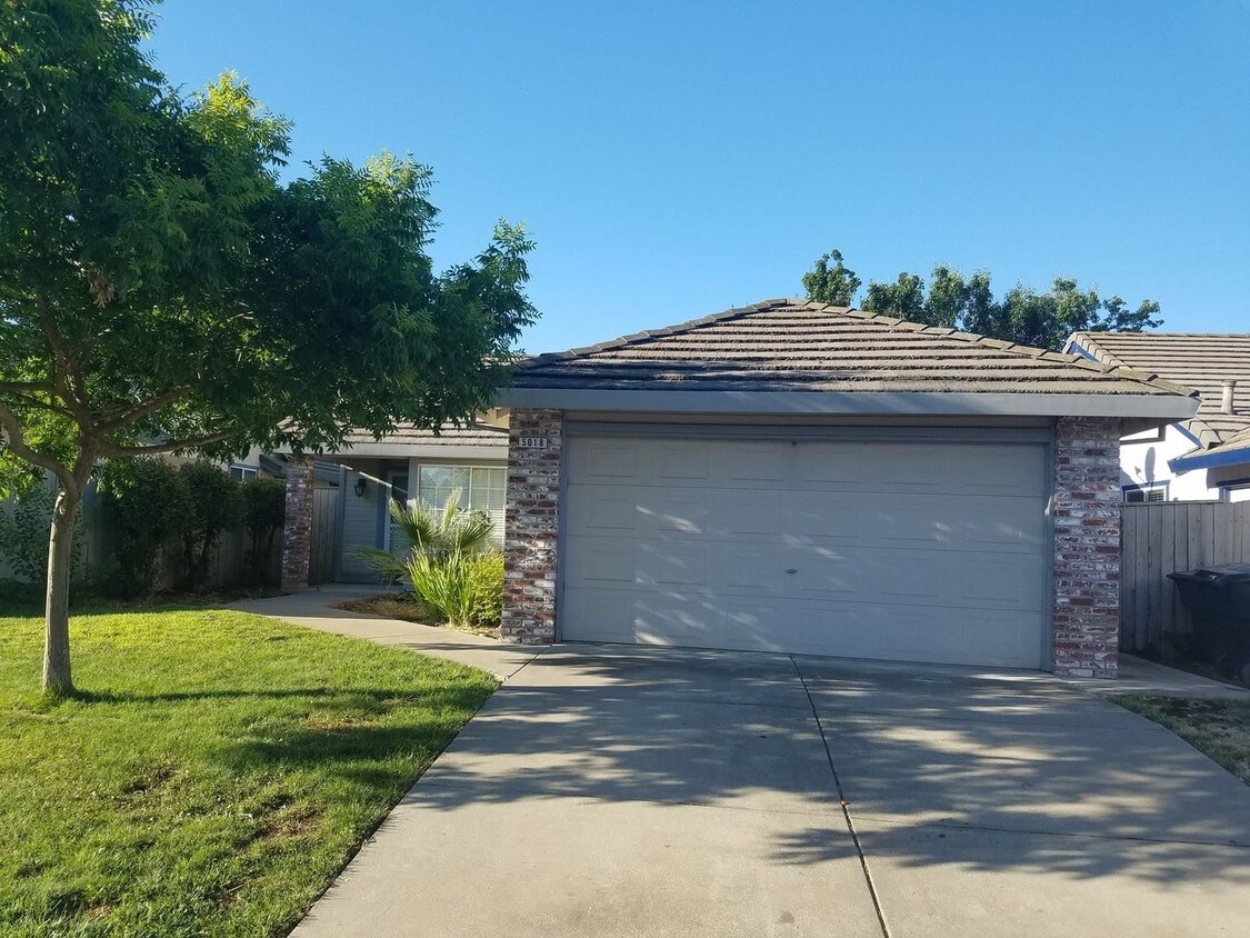 Primary Photo - 3 br, 2 bath House - 5018 Beryl Place