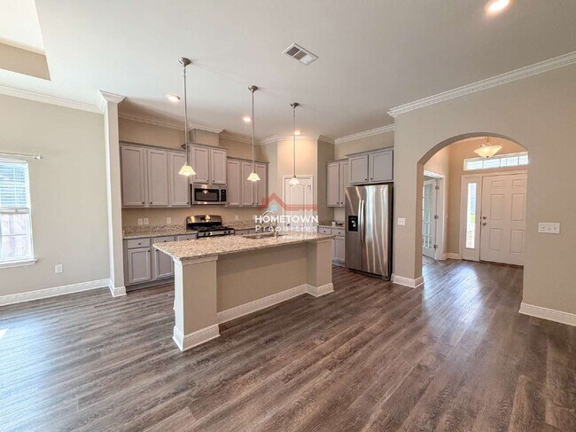 Foto del edificio - 6109 Twenty One Oaks Dr