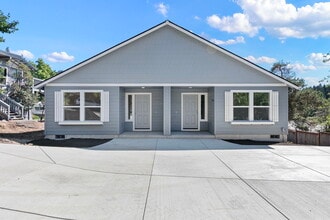 Building Photo - 3760 Potter St