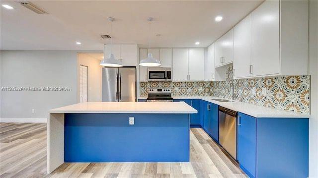Foto del edificio - 1050 SW 11th St